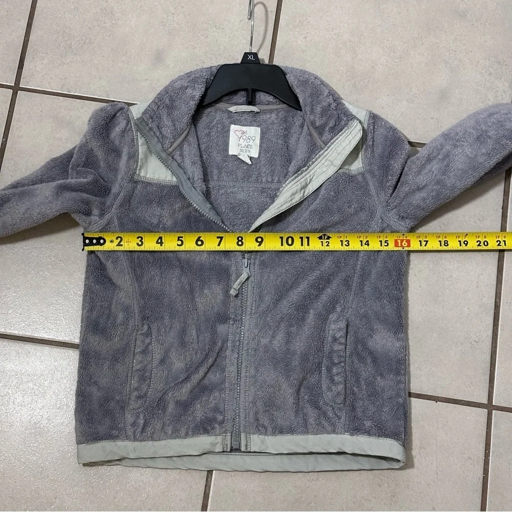 The children’s place Kids Girls Full Zip jacket gray fleece size M (7/8)‎